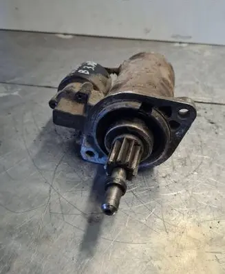 Volkswagen PASSAT B3 Starter motor 0331303071