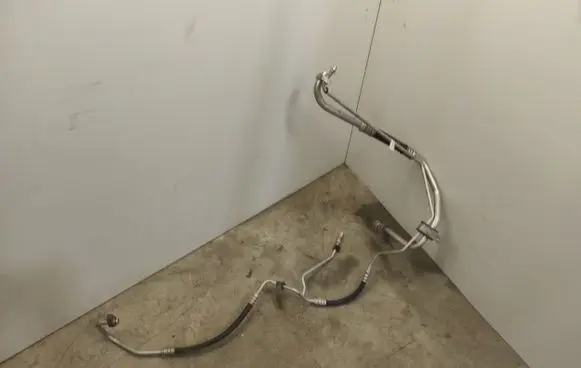 Ford Explorer V Air conditioning (A/C) pipe/hose EB5319A834CC
