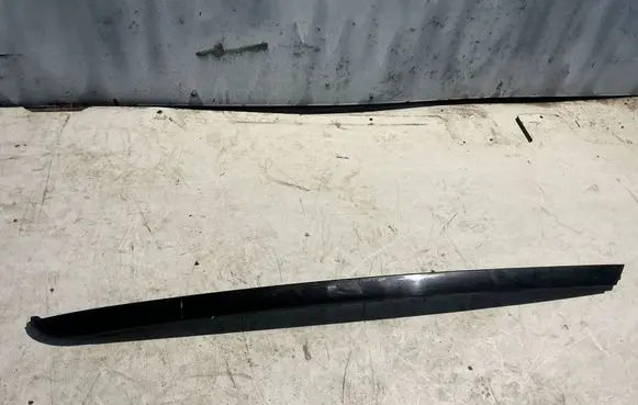 BMW X3 E83 Windshield trim 