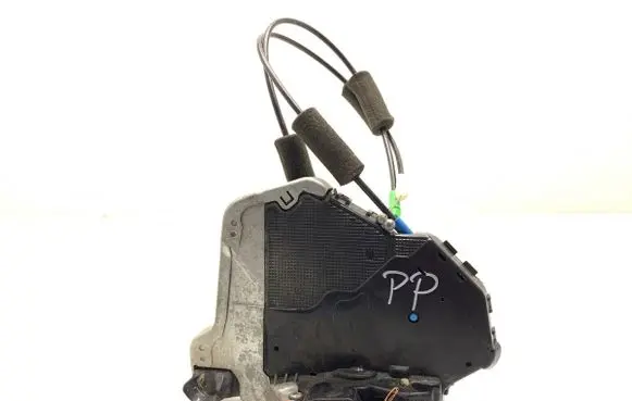 Lexus RX III Front door lock
