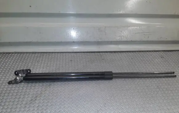 Honda Civic Tailgate/trunk strut/damper 