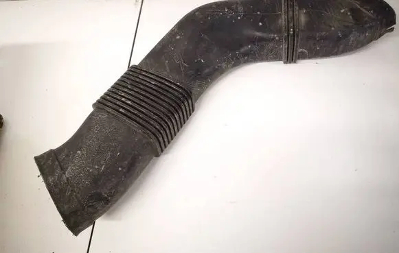 BMW 5 F10 F11 Air intake hose/pipe 8513454 19385510