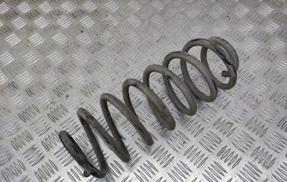 Toyota Yaris Front coil spring
