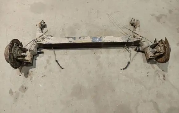Toyota Corolla Verso AR10 Rear subframe 