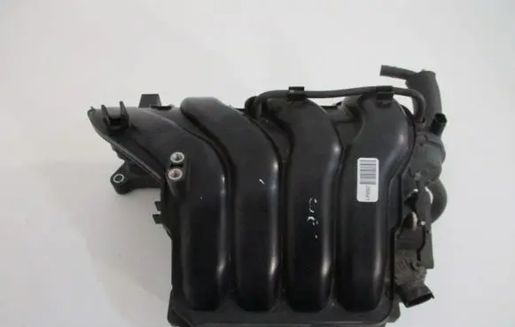 Hyundai Tucson TL Intake manifold 2B641