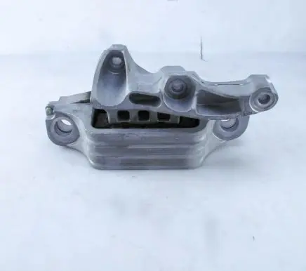 Ford Kuga II Engine mount bracket LX637M121AC