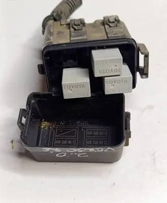 Toyota Verso Fuse box set 90080-87019 6102808006 08087019