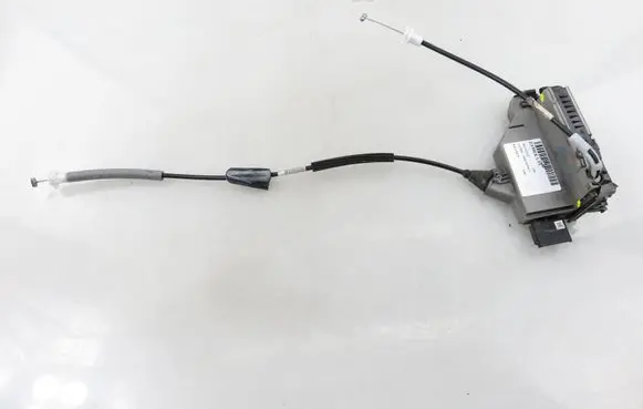 Peugeot 208 I Rear door lock 9688081080