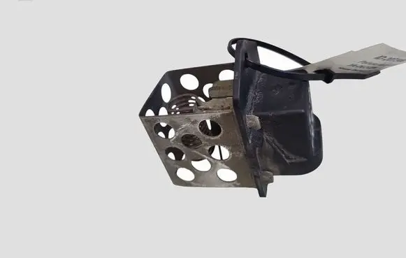 Nissan Qashqai Heater blower motor/fan resistor M114973