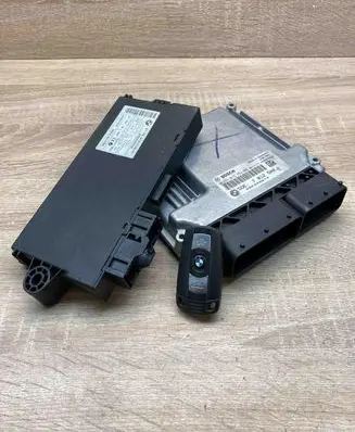 BMW 5 E60 E61 Engine control unit/module ECU 7812500 9147226 0281015552