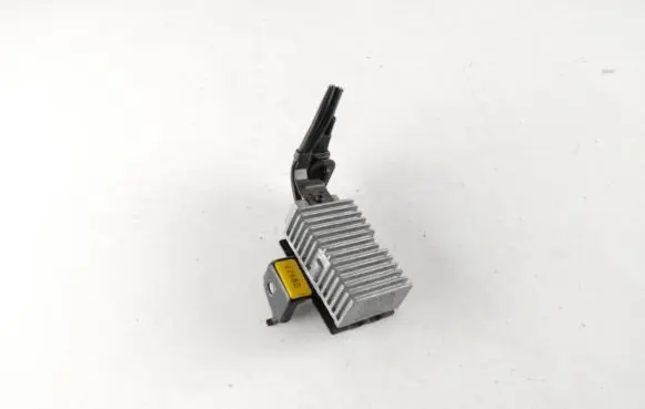 Lexus LS 460 - 600H Other relay 2308050090 1961700440 032012C26