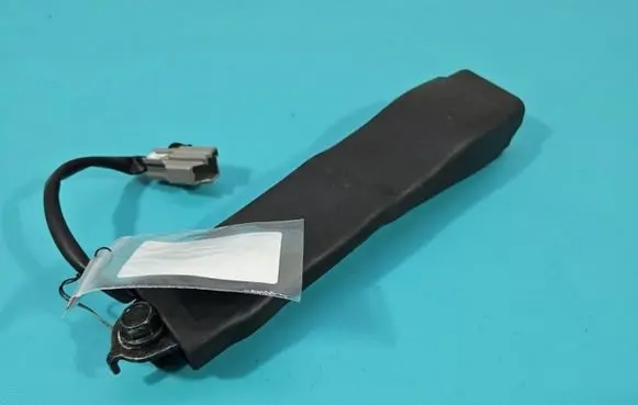 Tesla Model S Front seatbelt 2460917 IMPRK1413103