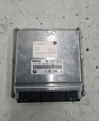 BMW 5 E39 Engine control unit/module 7785540