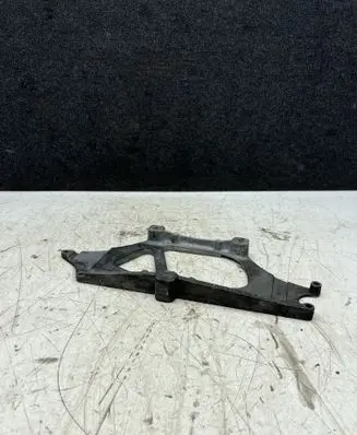 Volkswagen Crafter EGR valve cooler bracket 03L131535E