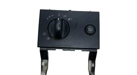 Mercedes-Benz Vito Viano W639 Light switch A6395450504 ZGS003