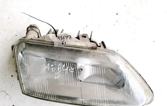 Renault Laguna I Headlight/headlamp