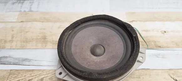 Subaru Outback Front door speaker 86301AG000 EAS16P638AR3