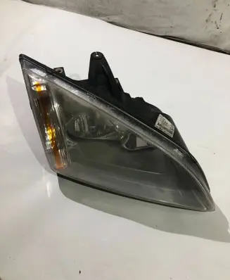 Ford Focus Headlight/headlamp 4M5H13K060AA VP4M5X13K060AA