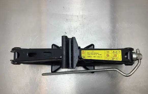 Ford C-MAX II Lift Jack AM5117080AA