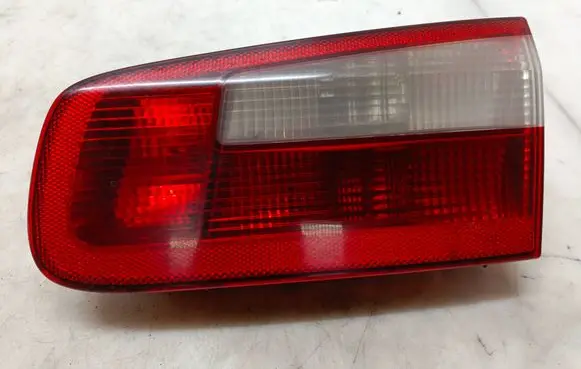 Renault Laguna II Rear/tail lights 8200002476