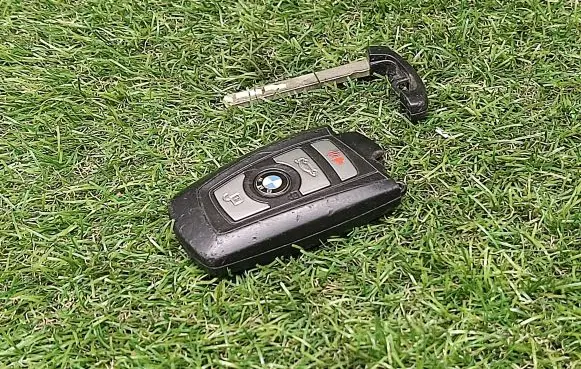 BMW 3 F30 F35 F31 Ignition key/card 9266843 926684302