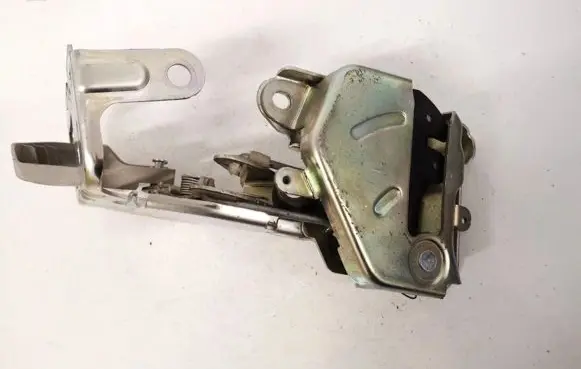 Toyota Auris 150 Seat back rest lock catch 7266402011 72664-02011