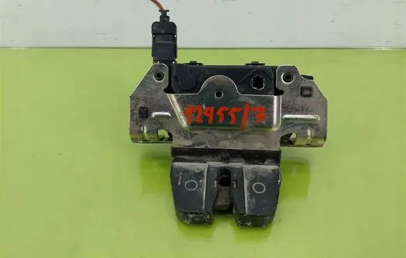 Opel Astra H Tailgate/trunk/boot lock/catch/latch 495058724