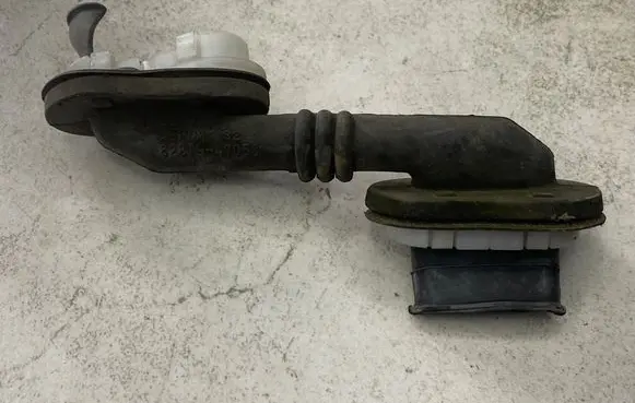 Toyota Prius (XW20) Other trunk/boot trim element 8281947050
