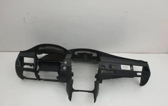 BMW 5 E60 E61 Dashboard 6976421 07B128RB0275V
