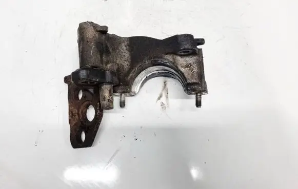 Mazda CX-5 Engine mounting bracket F2A5