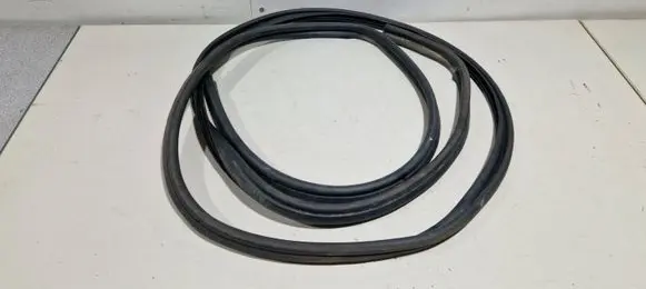 Renault Kangoo II Loading door rubber seal (on body)