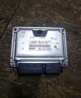 Audi A6 S6 C5 4B Engine control unit/module 8E0907401P 1039S01060 0281011136