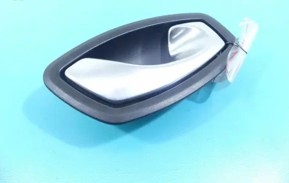 Rear door interior handle