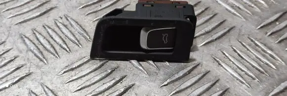 Audi A7 S7 4G Tailgate opening switch 4G8959830