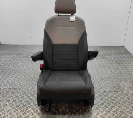 Volkswagen Multivan T6 Front driver seat 7T0881105A