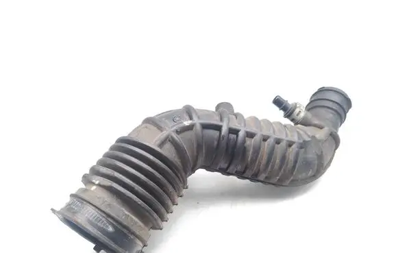 Nissan Qashqai Air intake hose/pipe 
