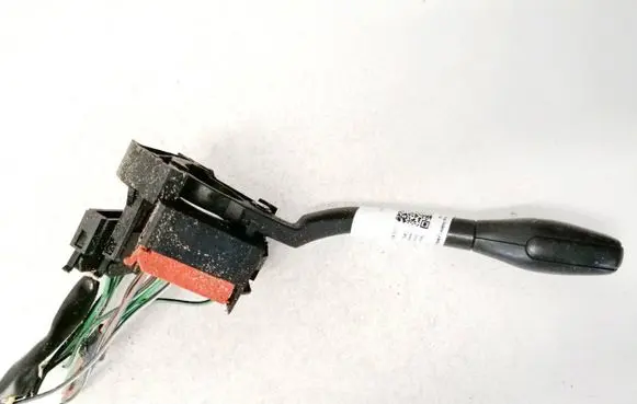 Seat Ibiza II (6k) Wiper control stalk