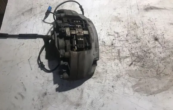 Mercedes-Benz C W205 Front brake caliper A0114219698