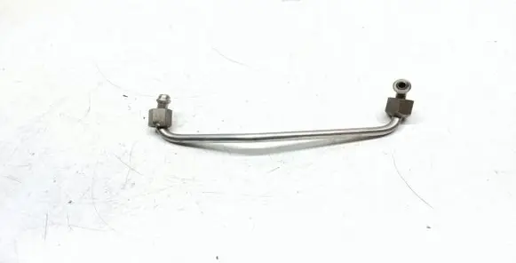Fuel injector supply line/pipe