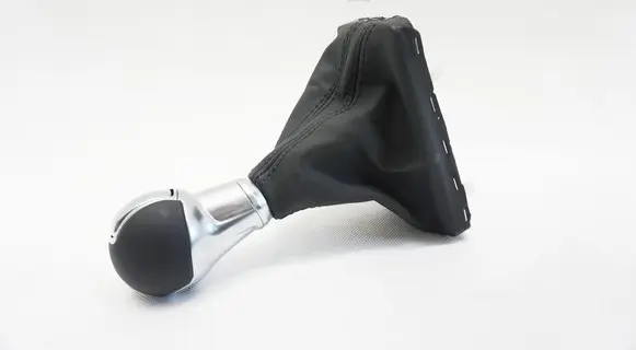 Audi Q2 - Gear shifter/selector 81c713139