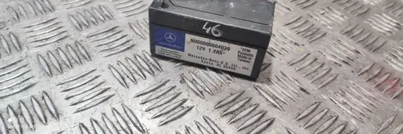 Mercedes-Benz ML W164 Car battery N000000004039