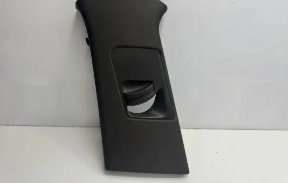 Porsche Macan (95B) (B) pillar trim (top) 95B867293