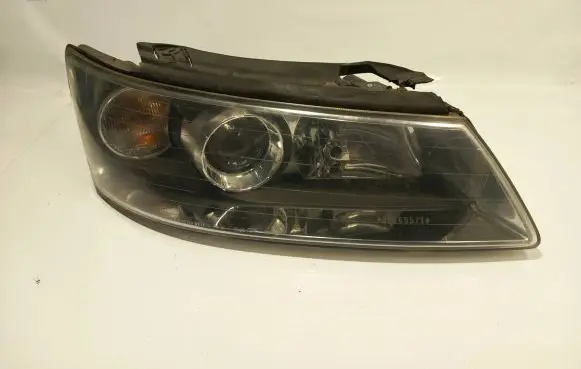 Hyundai Sonata Front indicator light 2357na