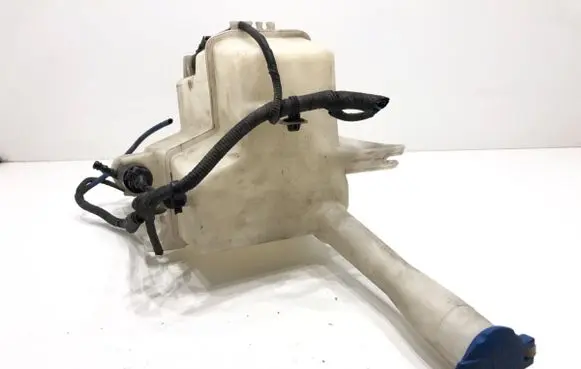 Hyundai i40 Windshield washer fluid reservoir/tank 98610-3Z500