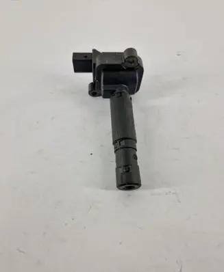 Mercedes-Benz C W203 High voltage ignition coil A0001501580
