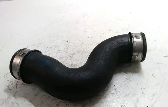 Audi A3 S3 8P Intercooler hose/pipe 1K0145832E