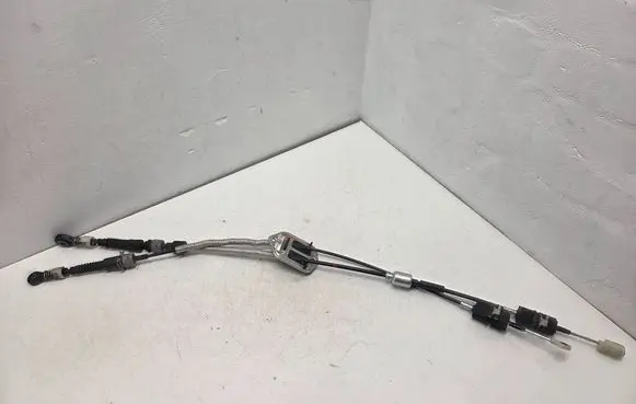 Hyundai i30 Gear shift cable linkage 43794G4400