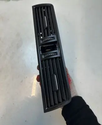 Skoda Rapid (NH) Dash center air vent grill 5JA820951C 0908500001