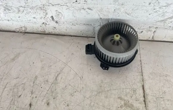 Honda CR-V Heater fan/blower 5060