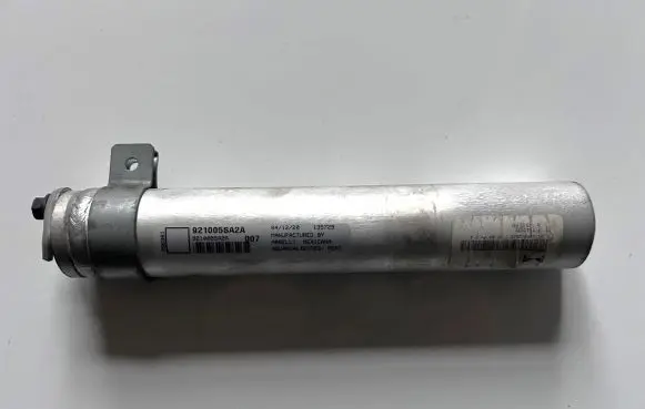 Nissan Leaf I (ZE0) A/C cooling radiator (condenser) 921005SA2A